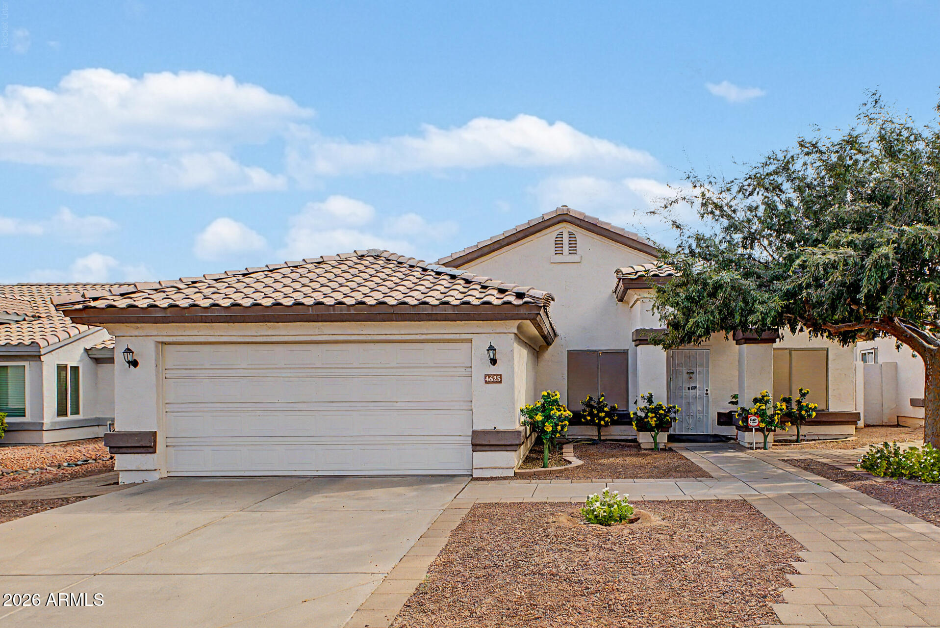 4625 E LAVENDER Lane