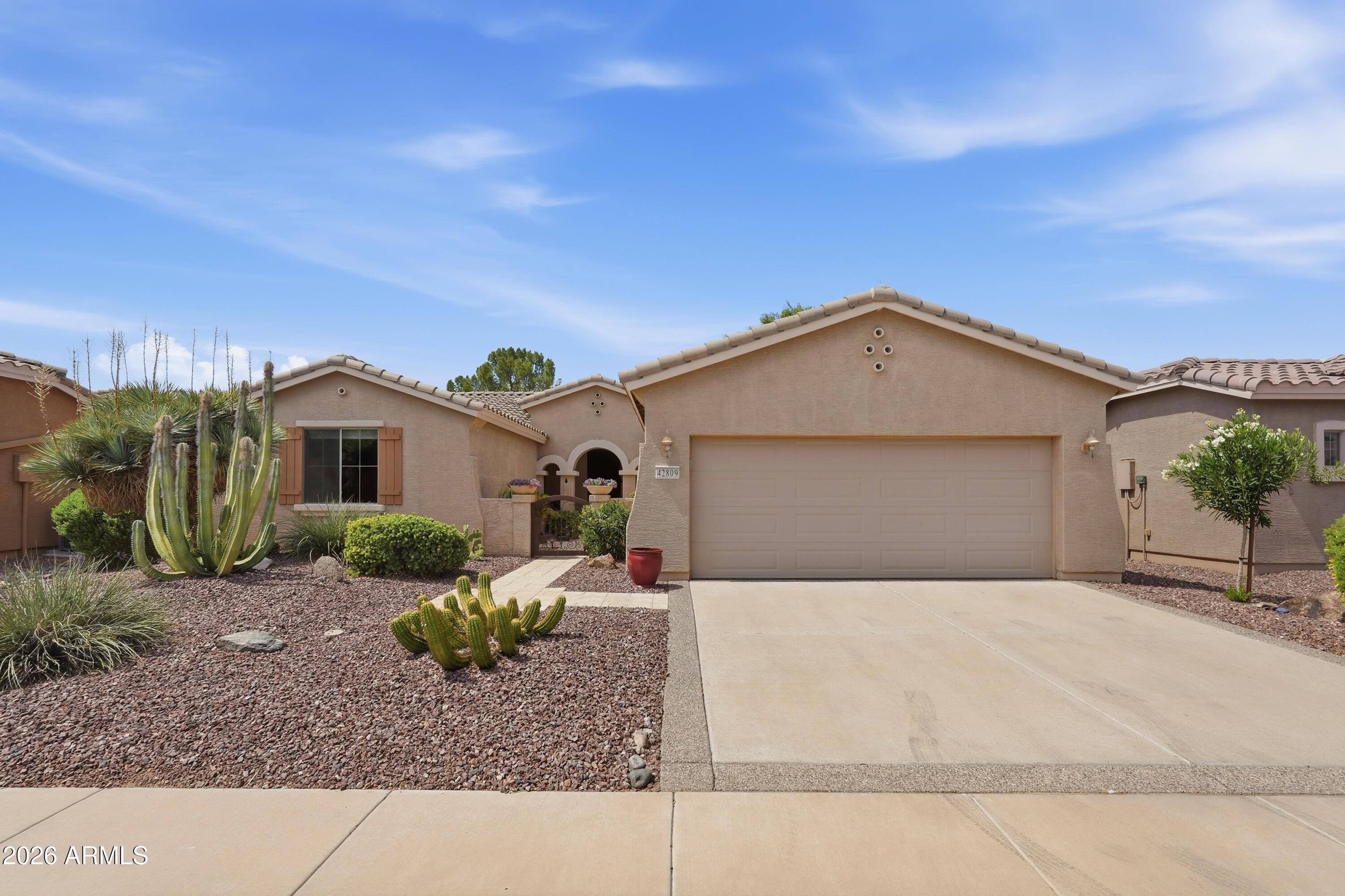 42809 W WHISPERING WIND Lane