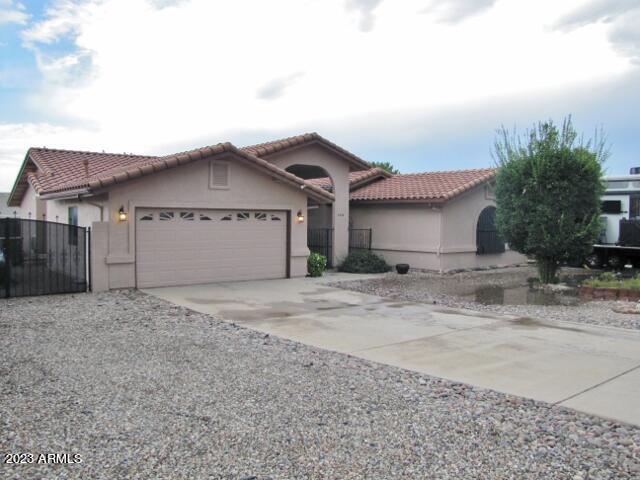 TRACT UNIT 117 - Residential