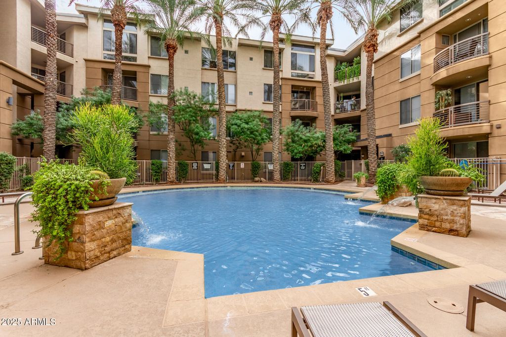 Photo of 1701 E Colter Street #191, Phoenix, AZ 85016 (MLS # 6951965)