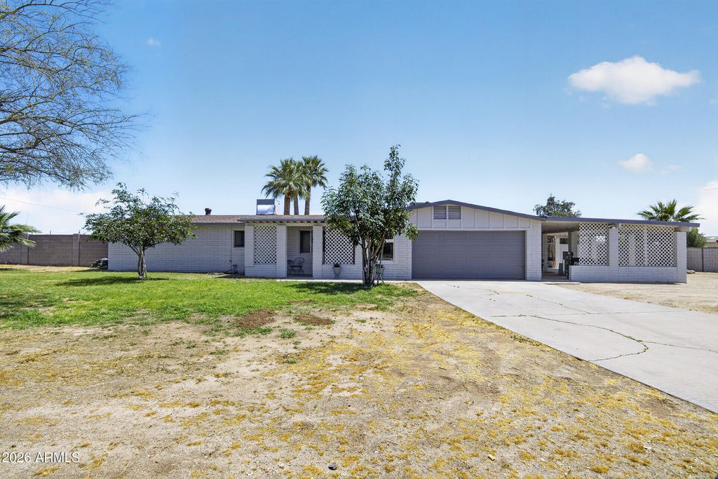 Photo of 1809 N 200th Avenue, Buckeye, AZ 85396 (MLS # 7016113)