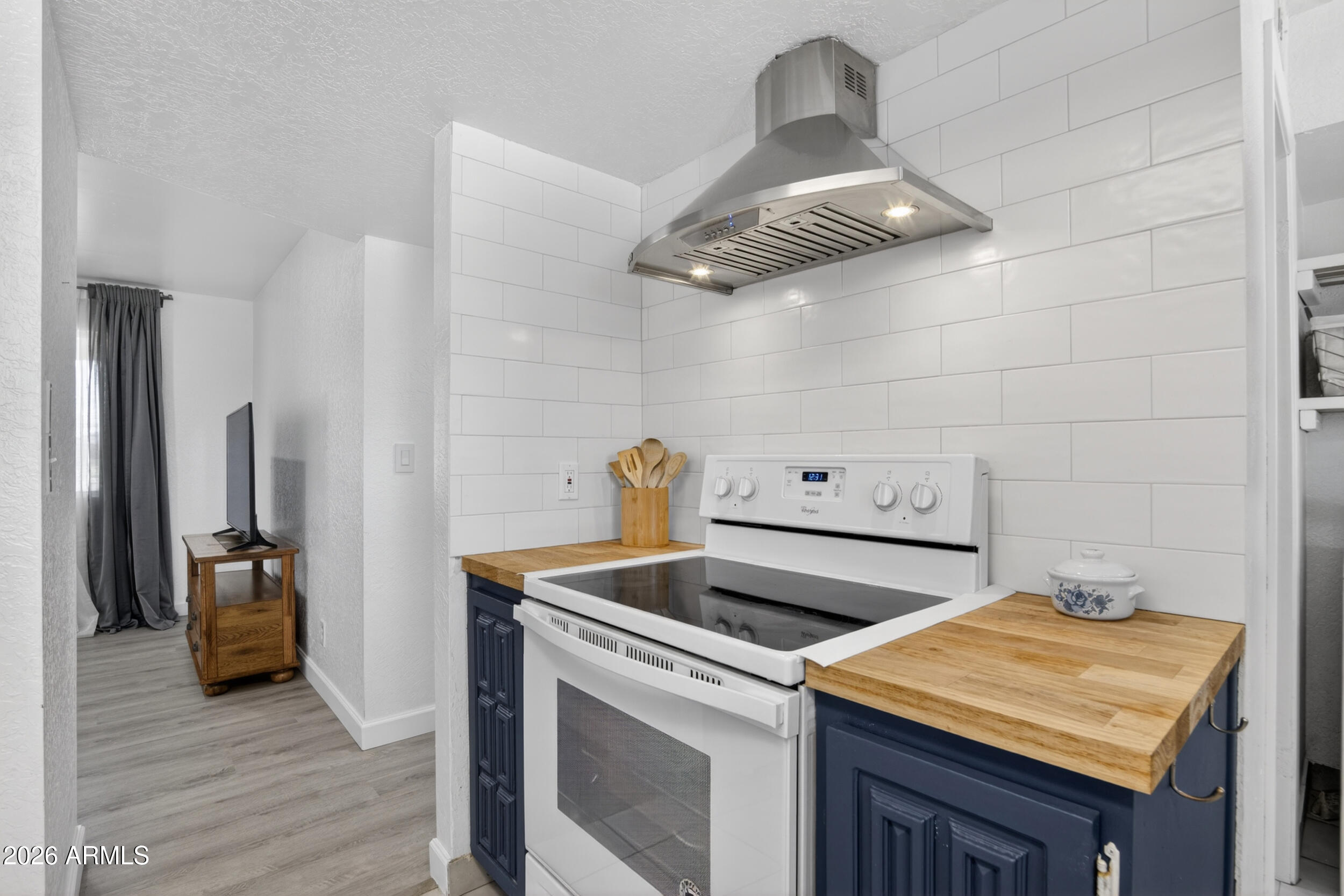 VALENCIA VILLAGE UNIT 2 - Residential