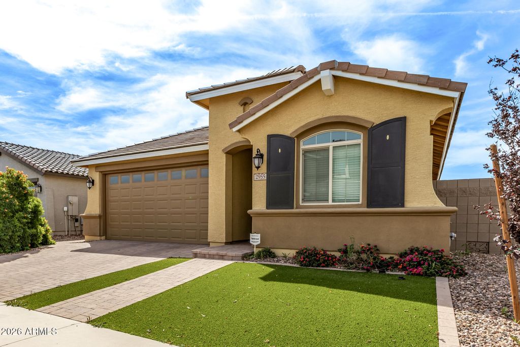 Photo of 2955 W Bridger Drive, San Tan Valley, AZ 85144 (MLS # 6988217)