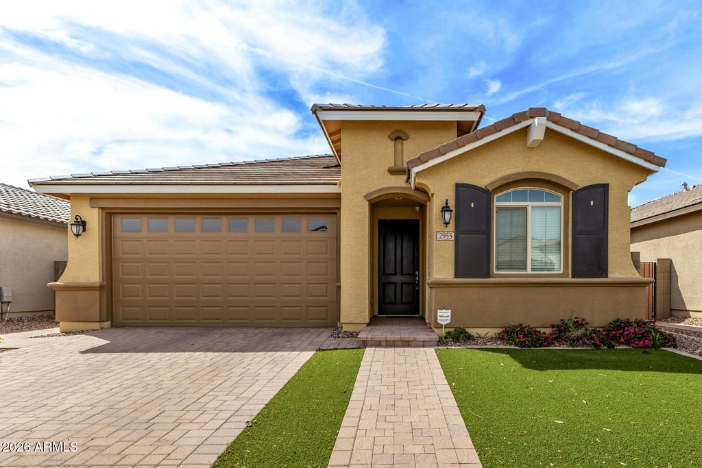 Photo of 2955 W Bridger Drive, San Tan Valley, AZ 85144 (MLS # 6988217)