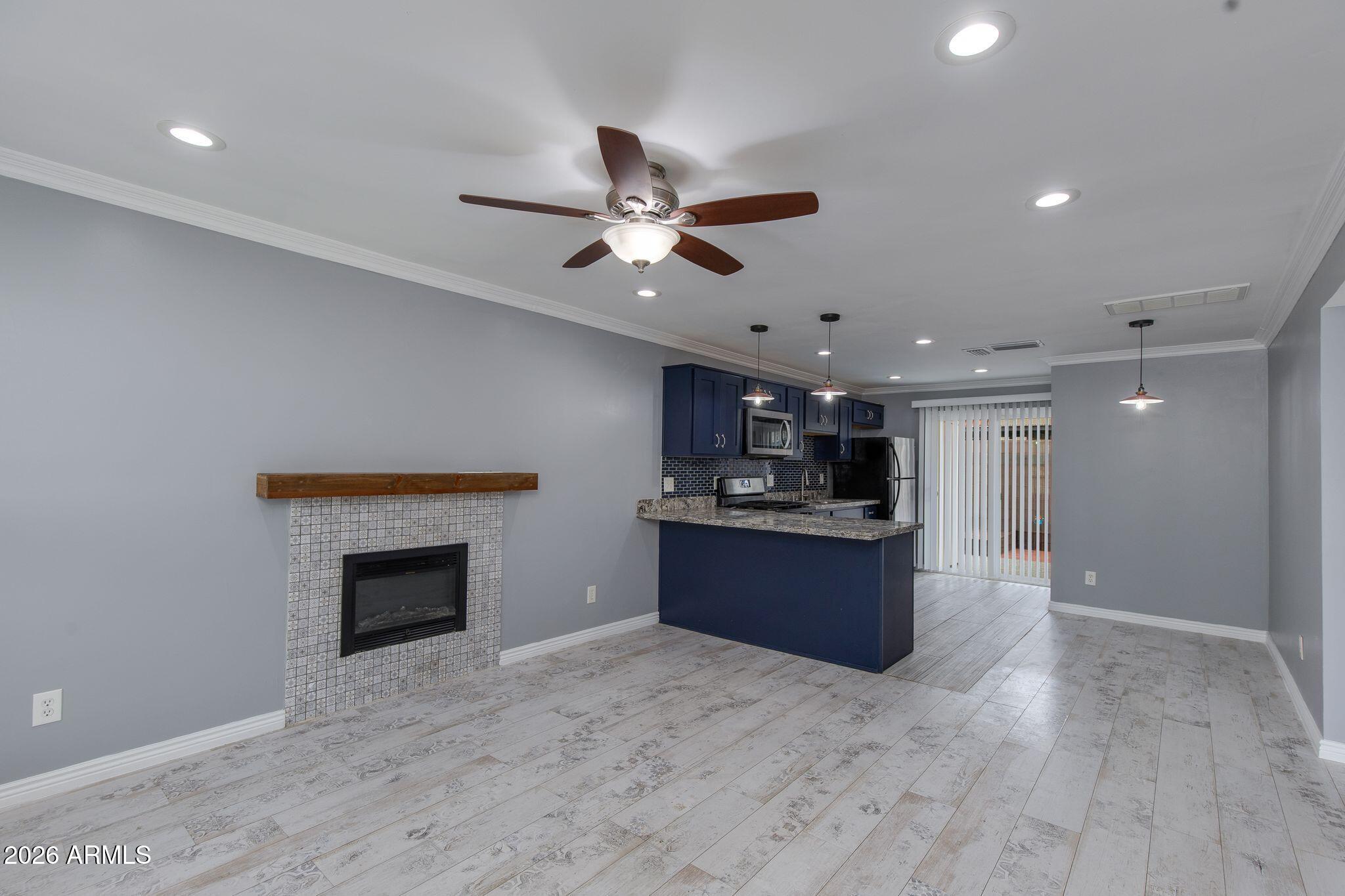 4148 E CALLE REDONDA -- 84