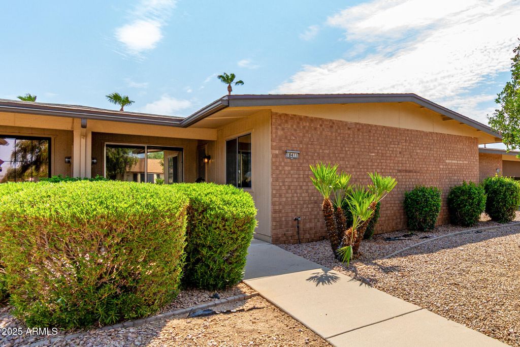 Photo of 18411 N Spanish Garden Drive, Sun City West, AZ 85375 (MLS # 6894823)
