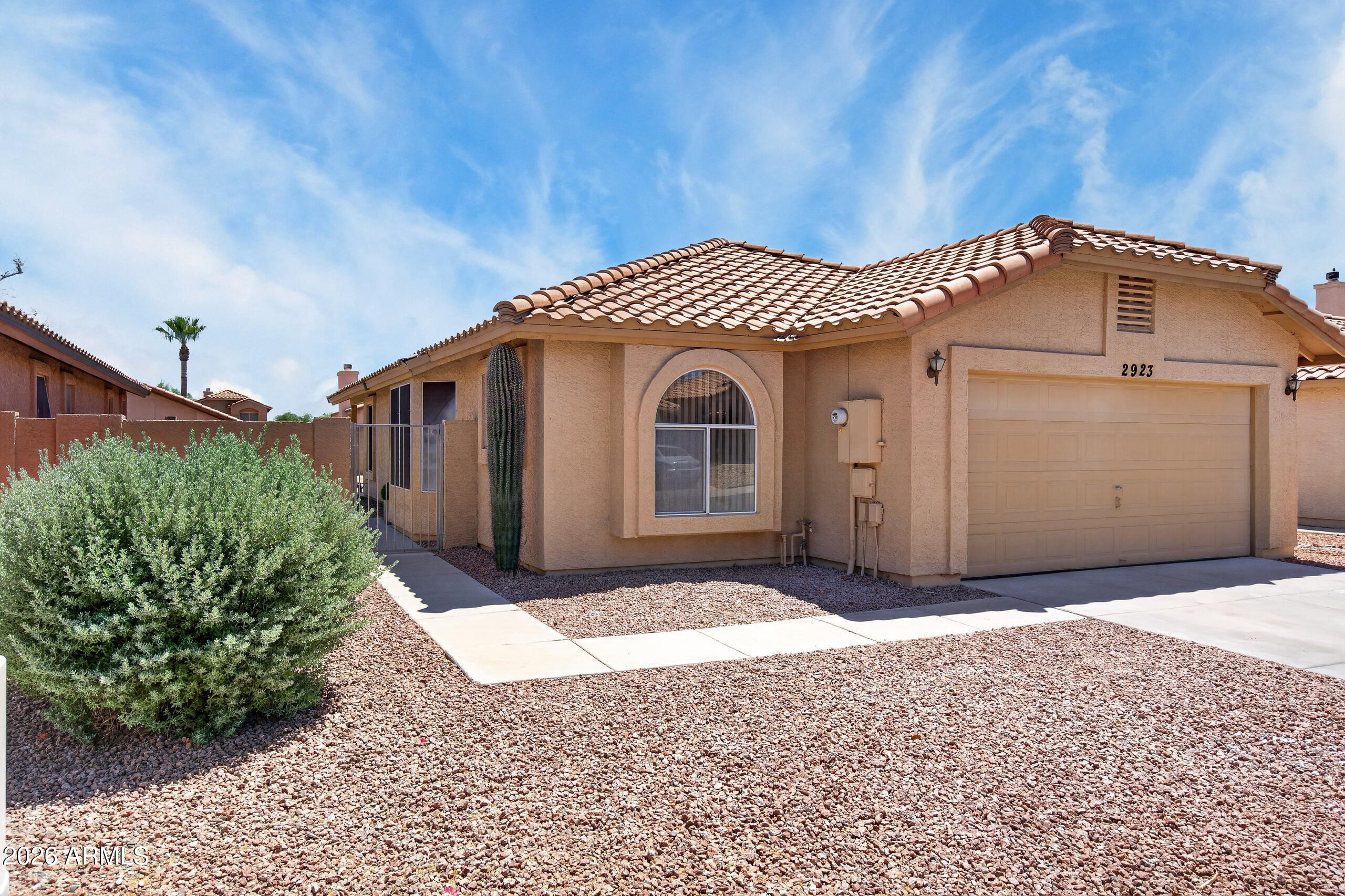 2923 E MUIRWOOD Drive