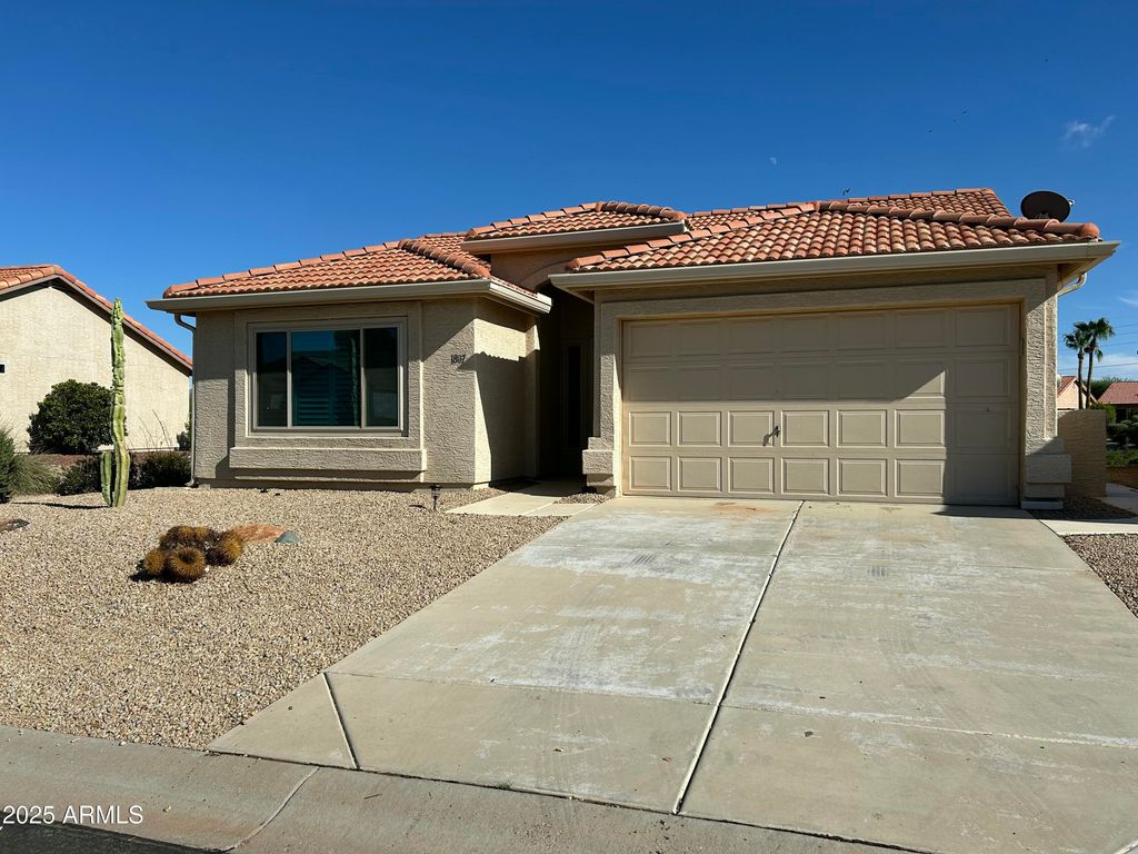 Photo of 1807 E Lindrick Drive, Chandler, AZ 85249 (MLS # 6914426)