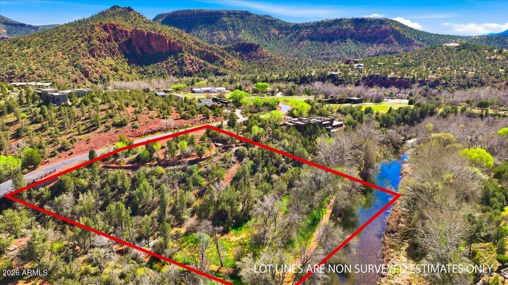 Photo of 365 Cross Creek Circle #7, Sedona, AZ 86336 (MLS # 7002352)