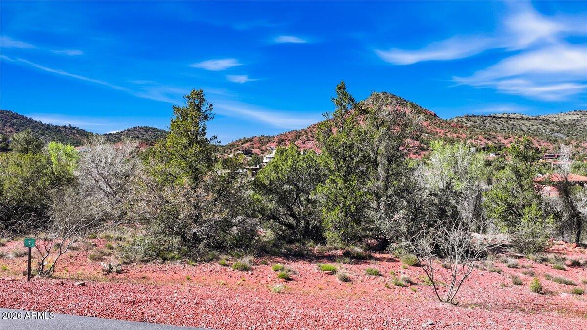 CROSS CREEK RANCH - Land