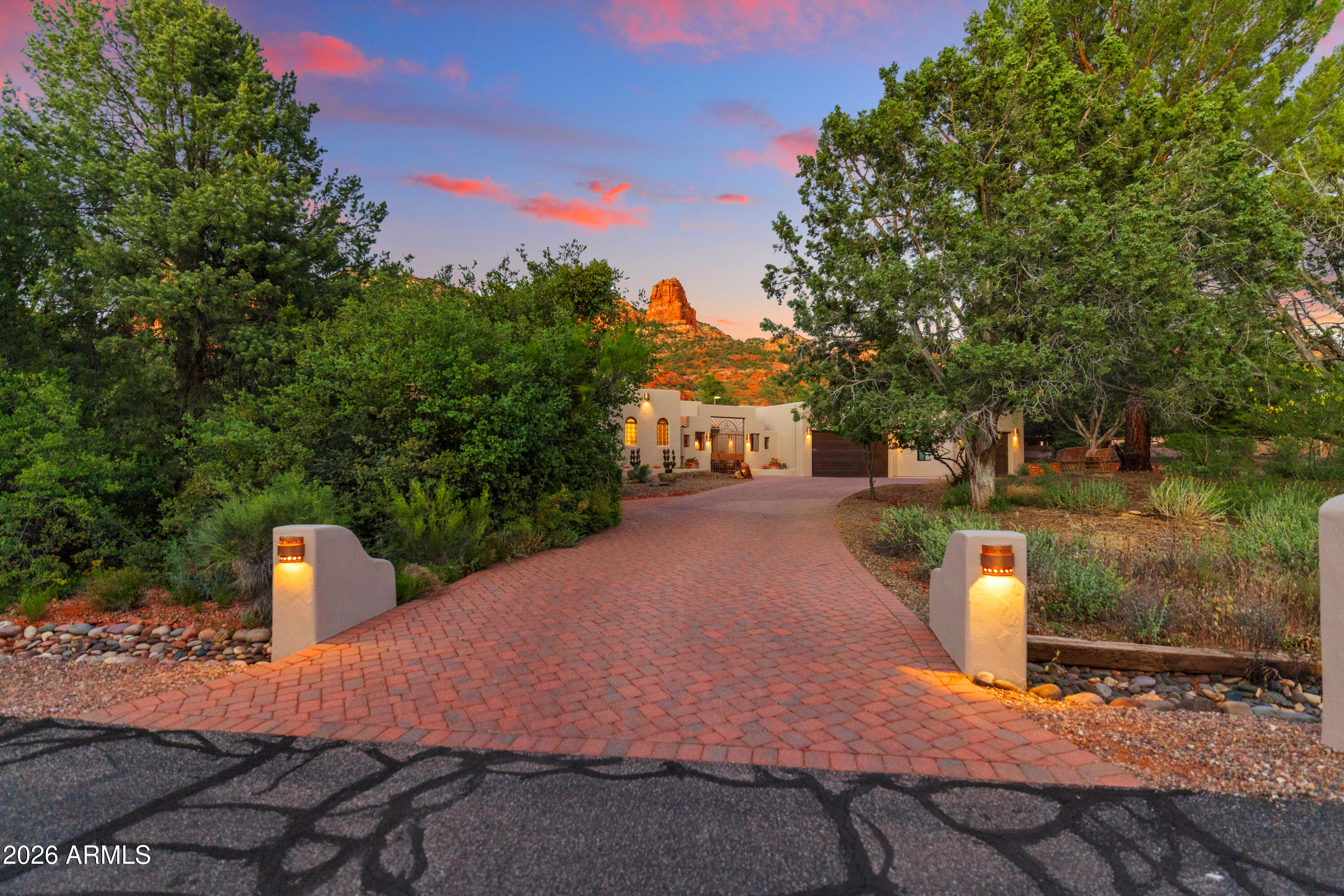 Sedona, Arizona, 86351, United States, 5 Bedrooms Bedrooms, ,4 BathroomsBathrooms,Residential,Active,2042688