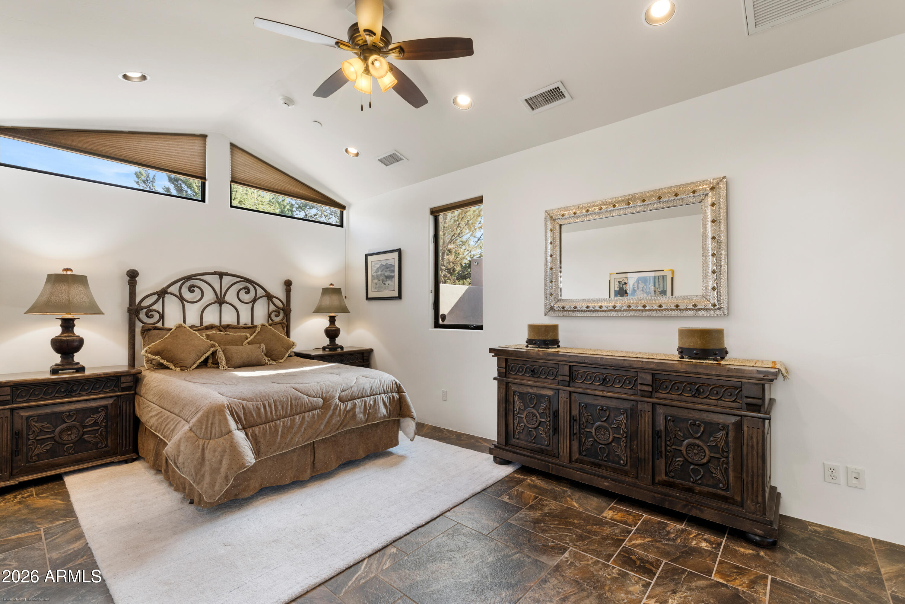 Sedona, Arizona, 86351, United States, 5 Bedrooms Bedrooms, ,4 BathroomsBathrooms,Residential,Active,2042688