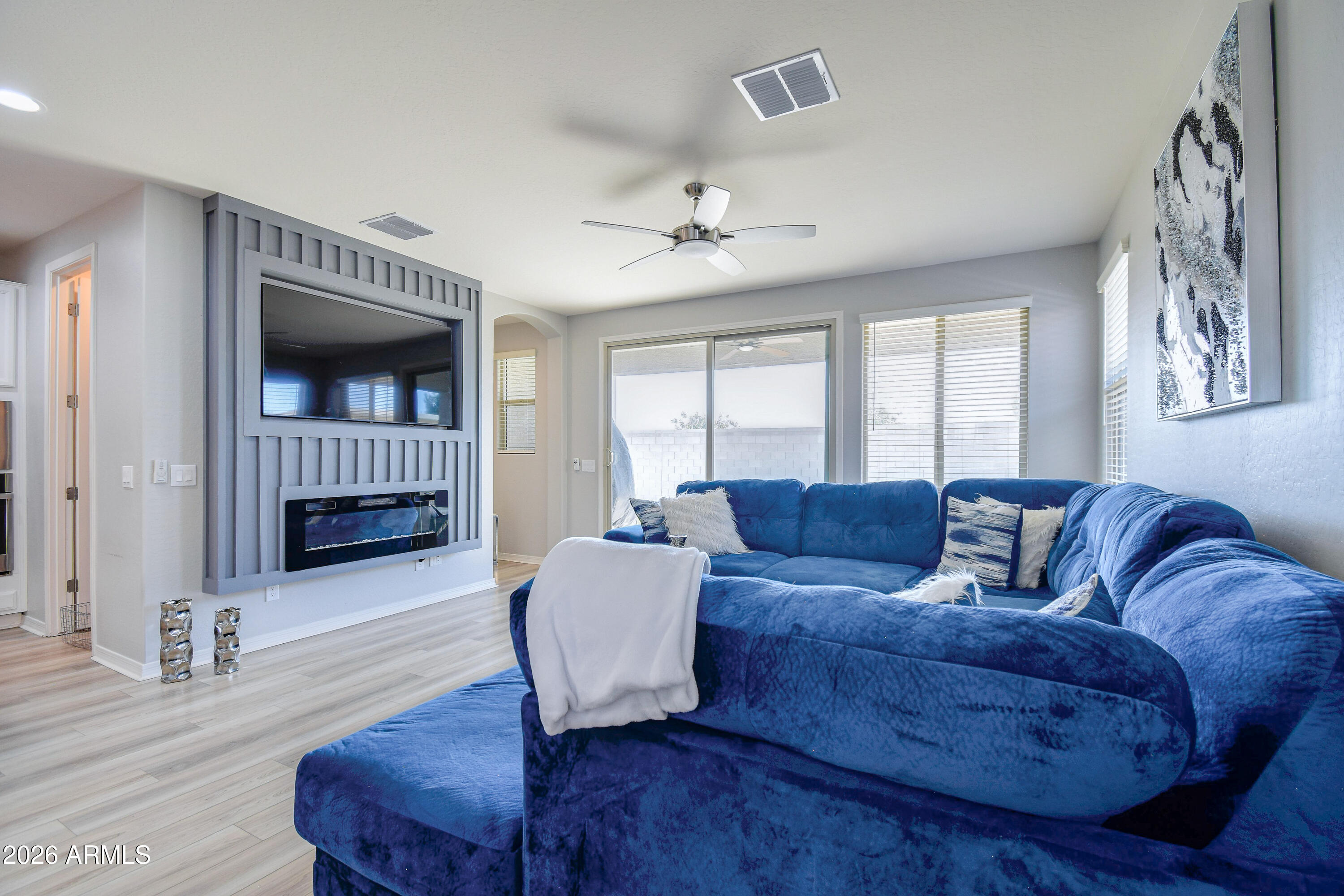 3475 W DREAMY DRAW Drive