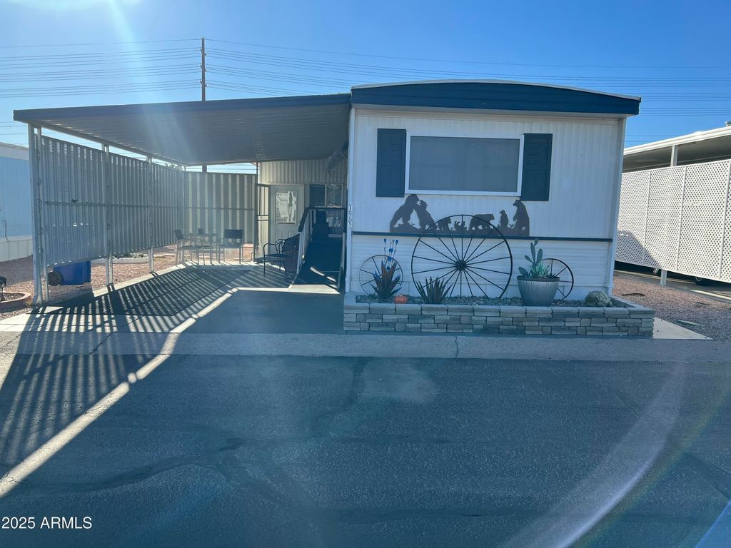 Photo of 7807 E Main Street #I-25, Mesa, AZ 85207 (MLS # 6931225)