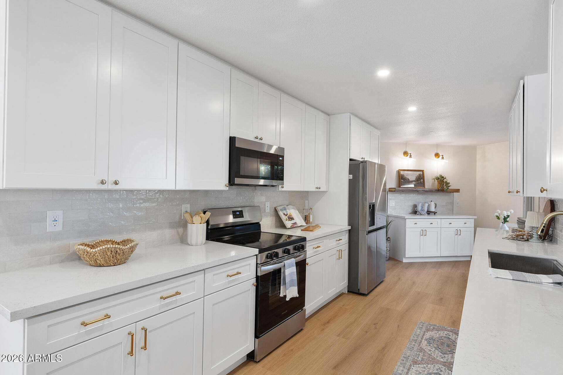 10647 W CAMPANA Drive