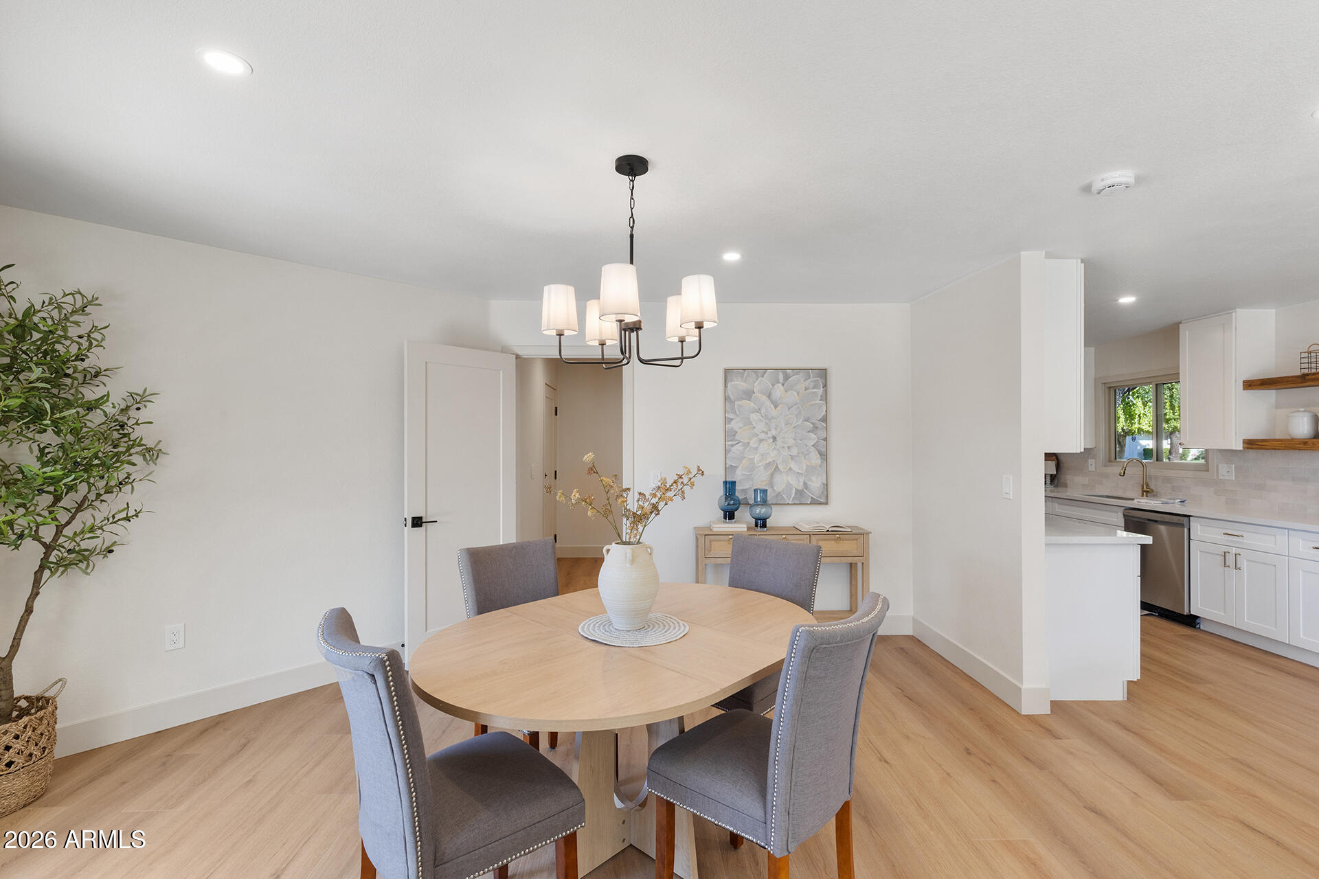 10647 W CAMPANA Drive