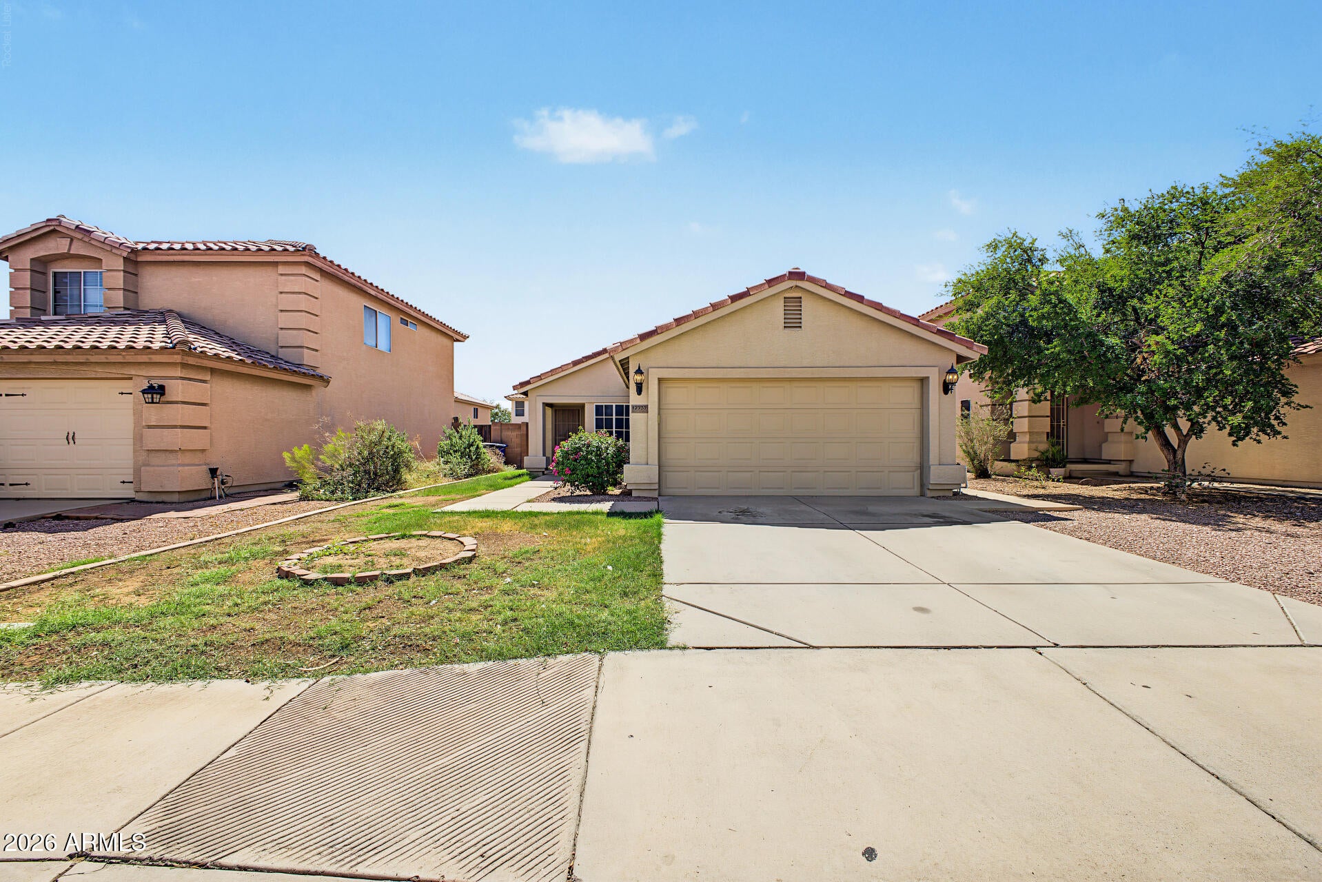 12737 W LAUREL Lane