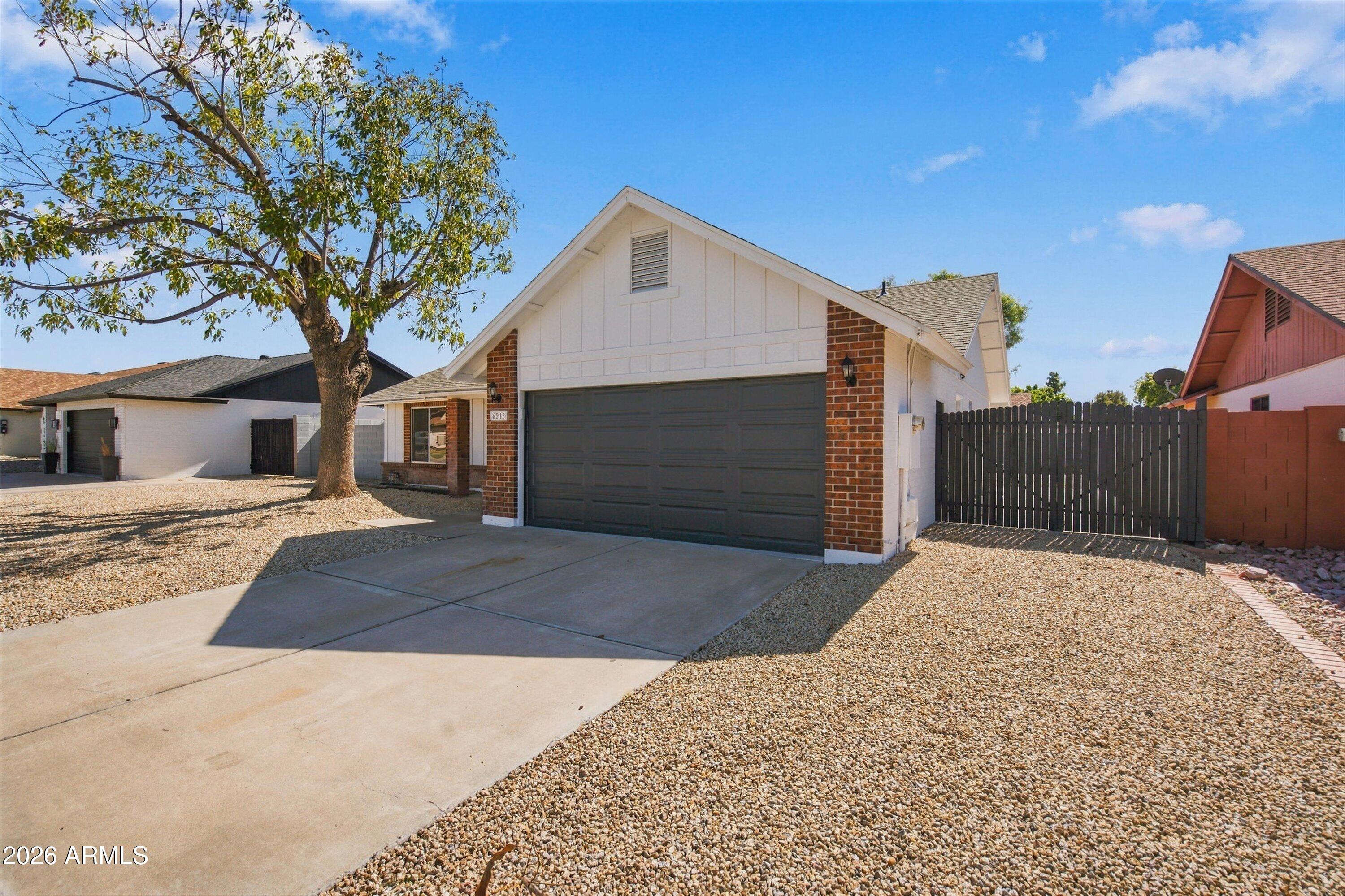 6215 E ENCANTO Street