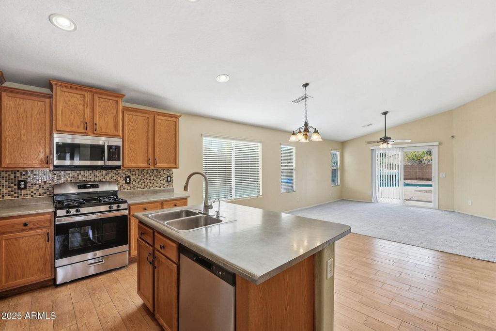 Photo of 19546 N Krupps Court, Maricopa, AZ 85138 (MLS # 6962373)