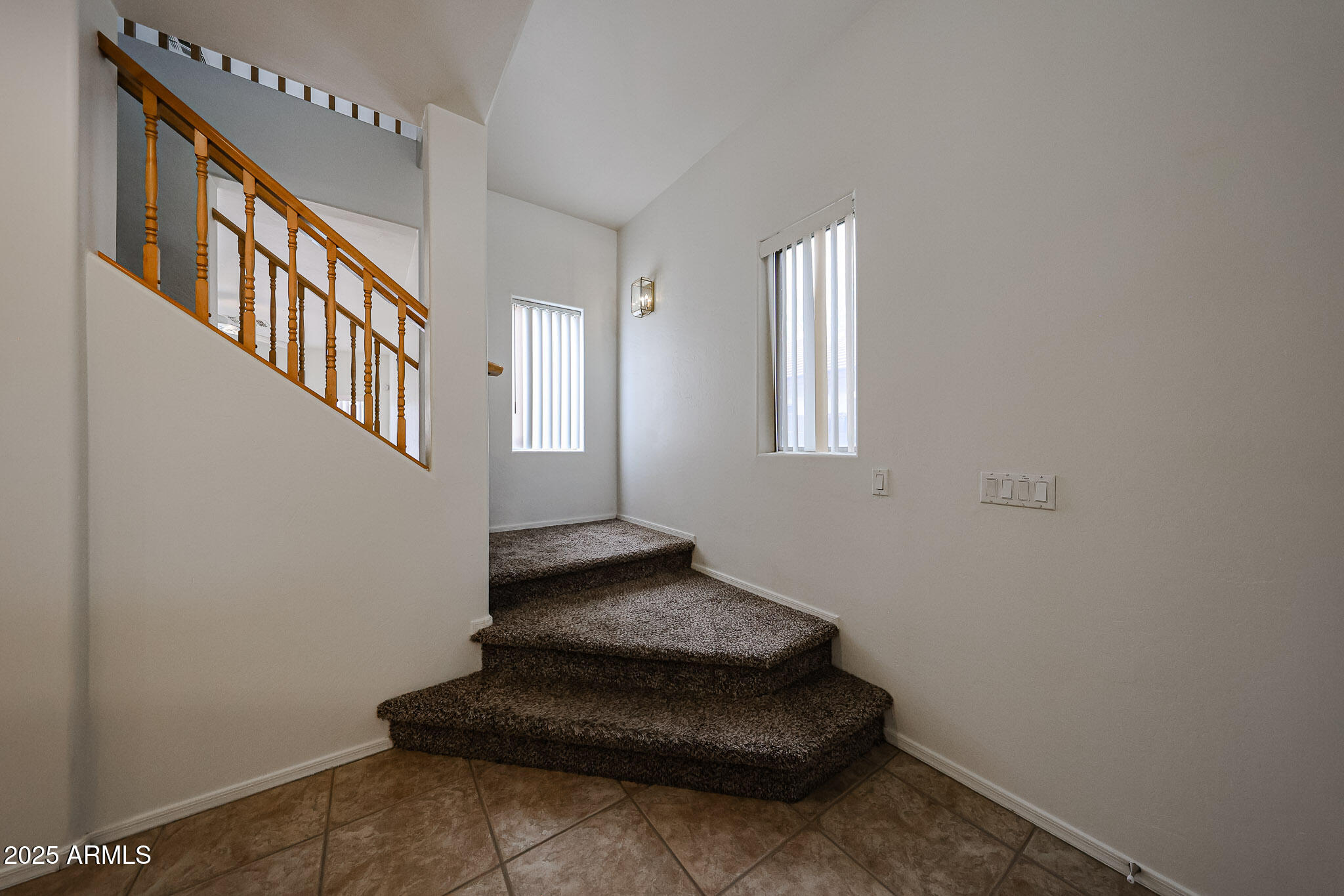 453 N 105th Place