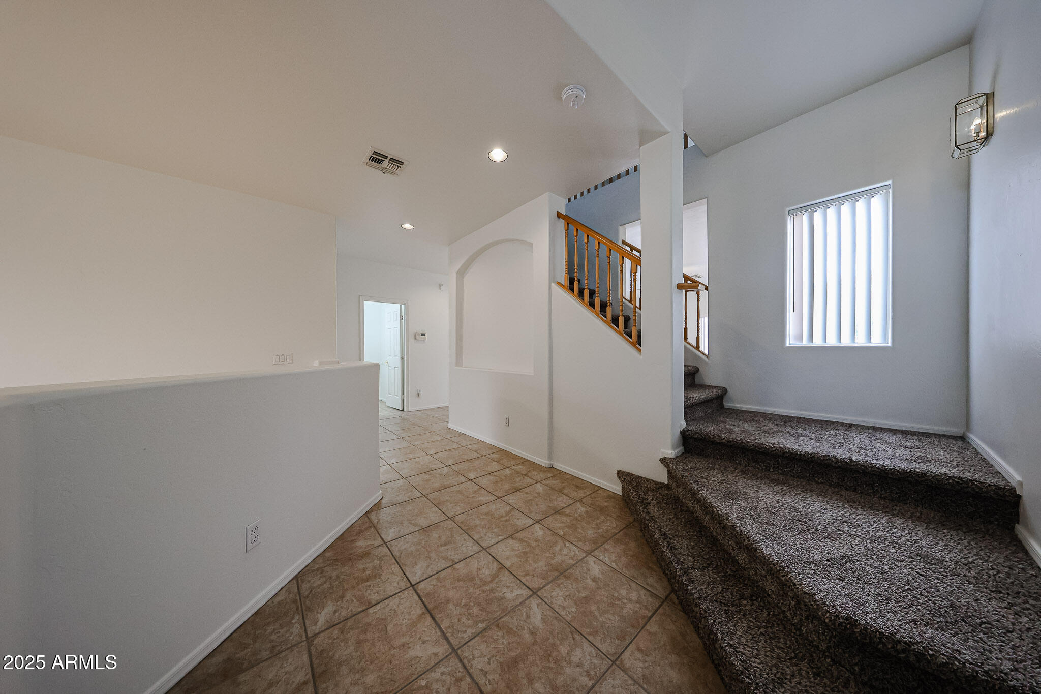 453 N 105th Place