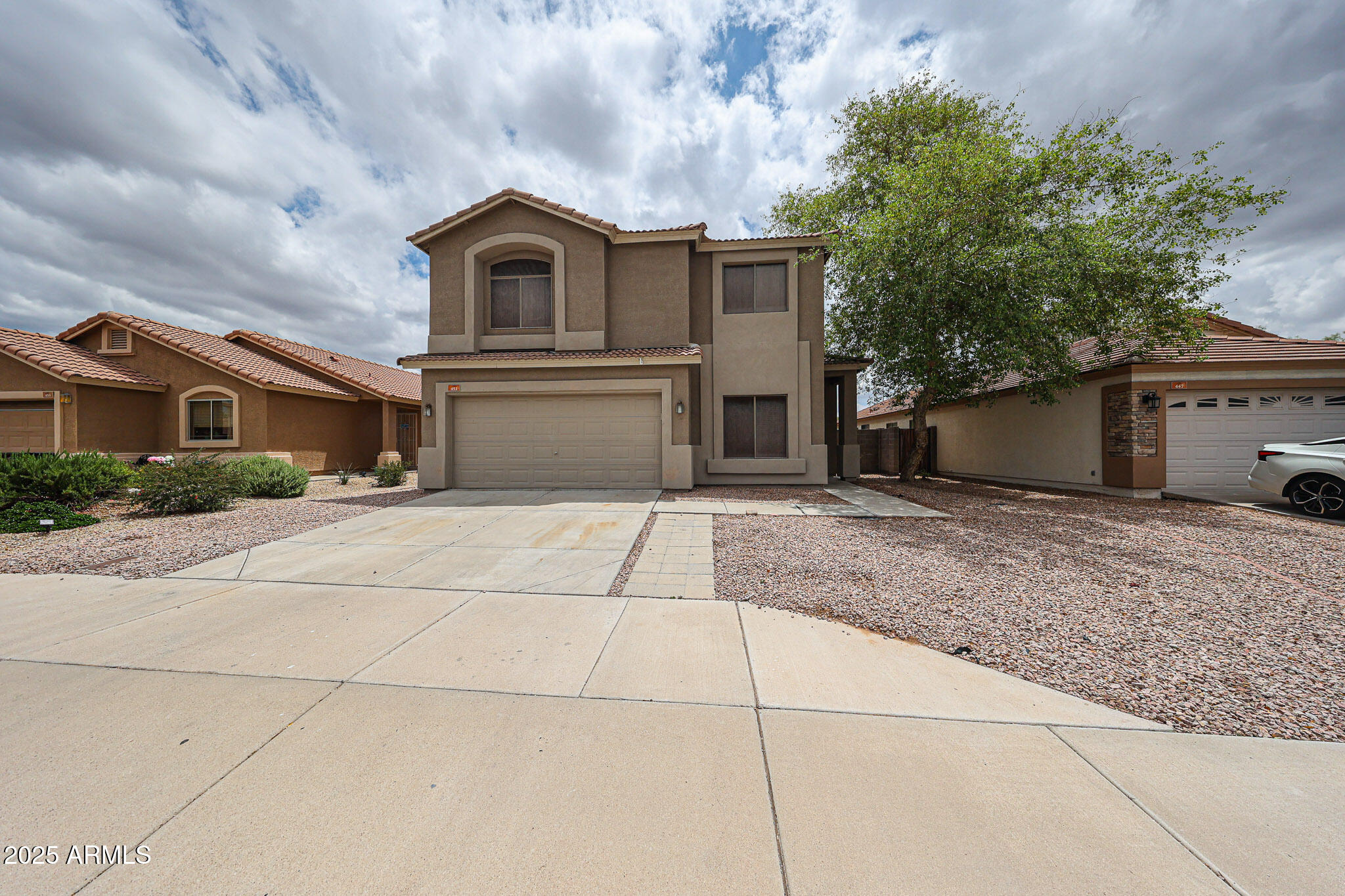 453 N 105th Place