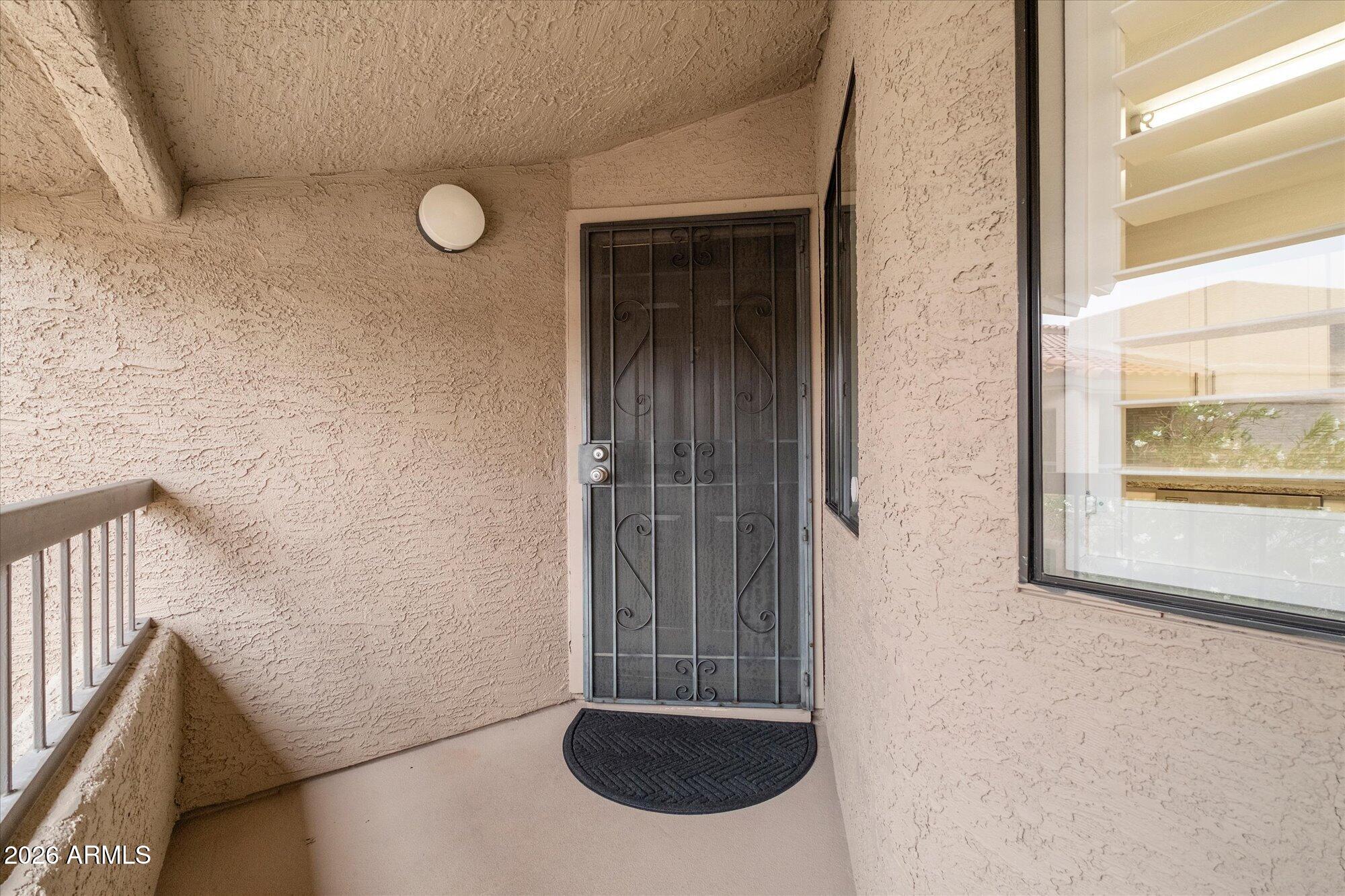 9460 E MISSION Lane 215