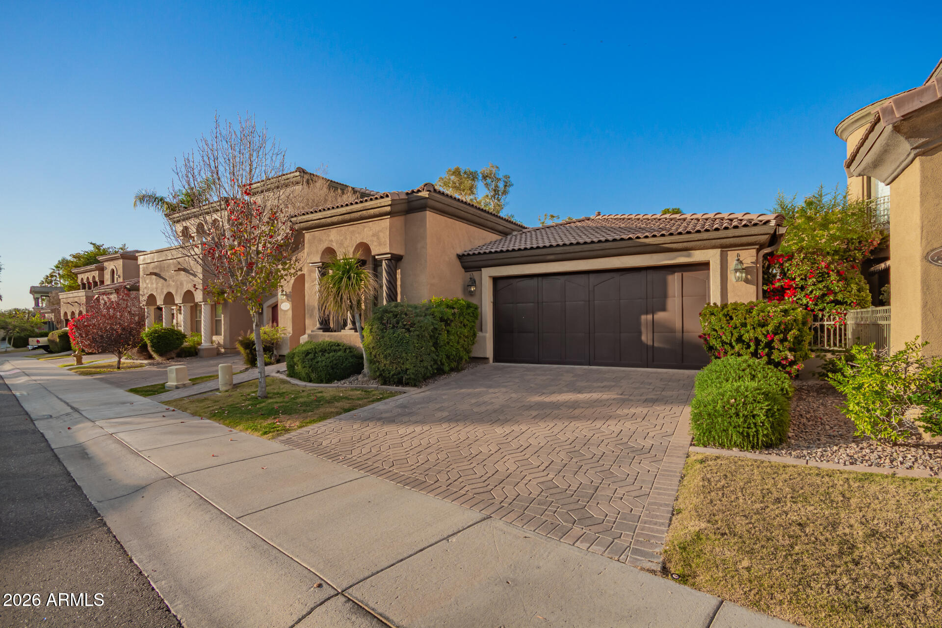 3422 E PYRENEES Pass