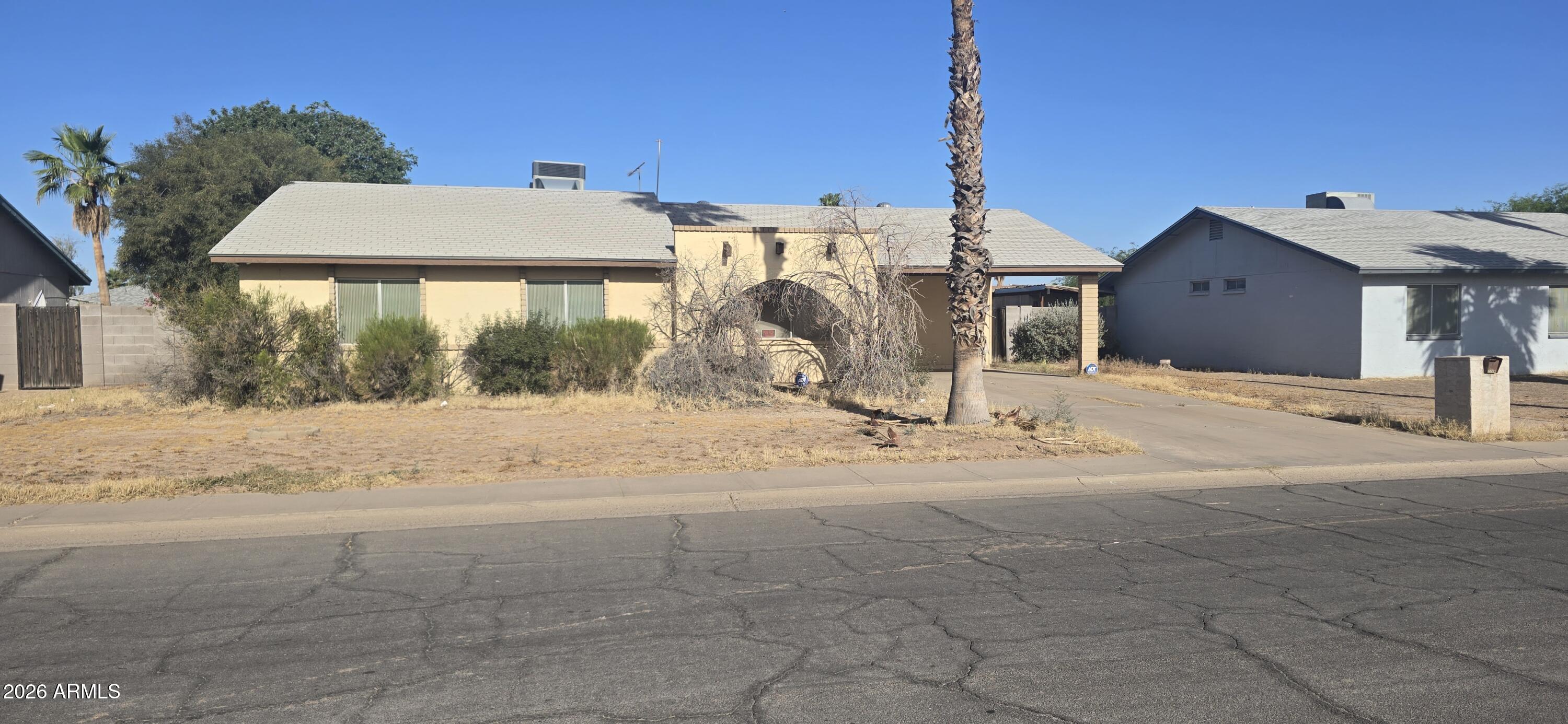 1719 N KADOTA Avenue