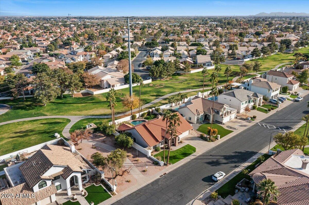 1101 N PEPPERTREE Drive