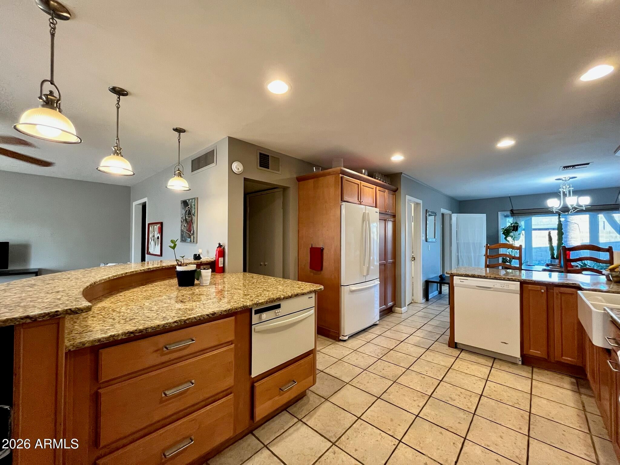 6701 E GRANADA Road