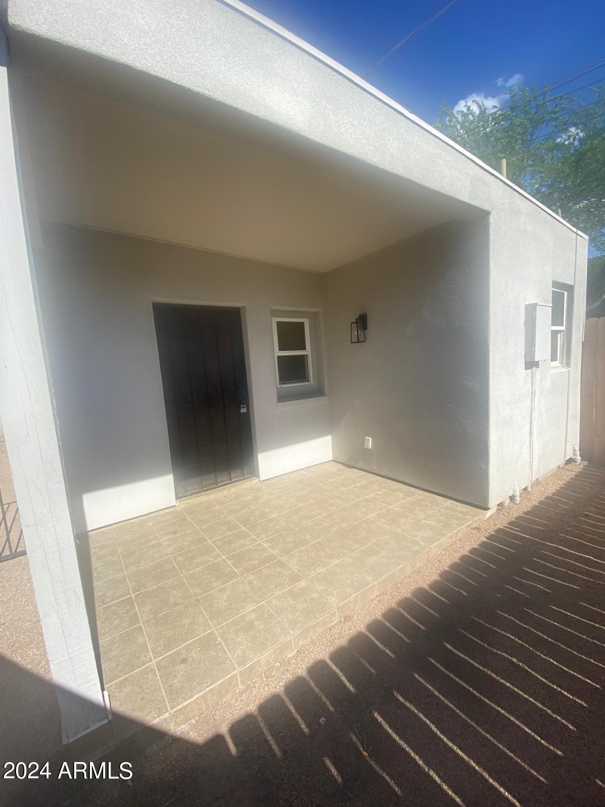 1613 W MOUNTAIN VIEW Road B