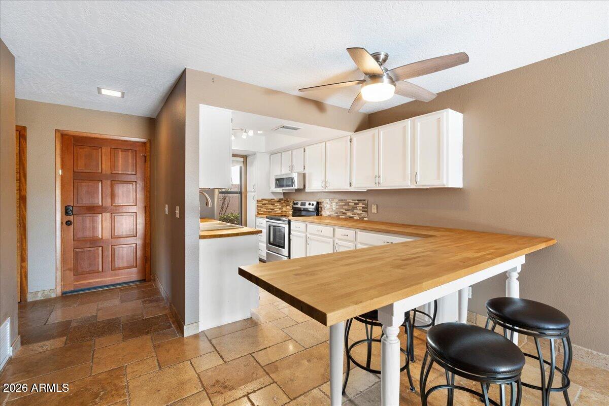 65 VERDE VALLEY SCHOOL Road D5