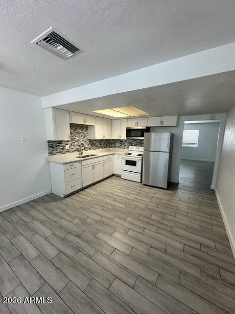 5318 W Turney Avenue Unit 3