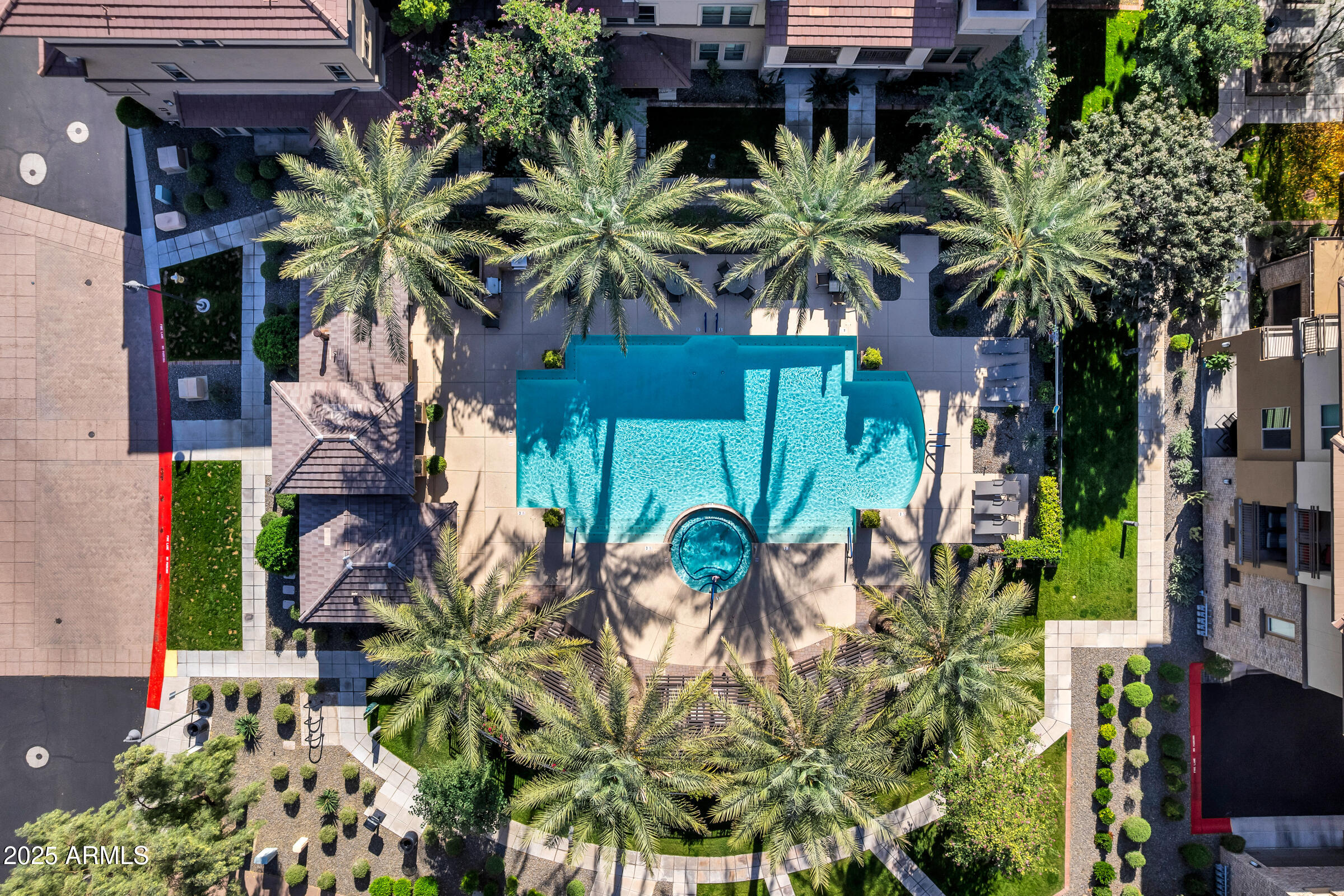 17850 N 68TH Street N 2063