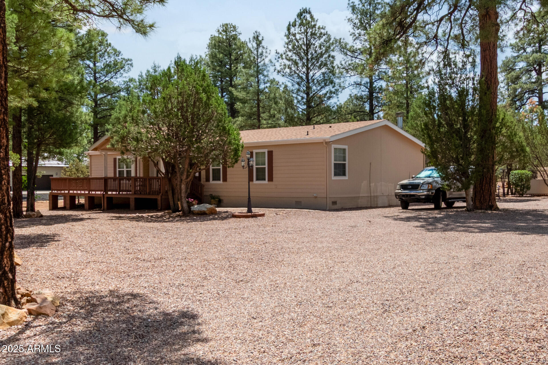 2884 Pine Rim Road