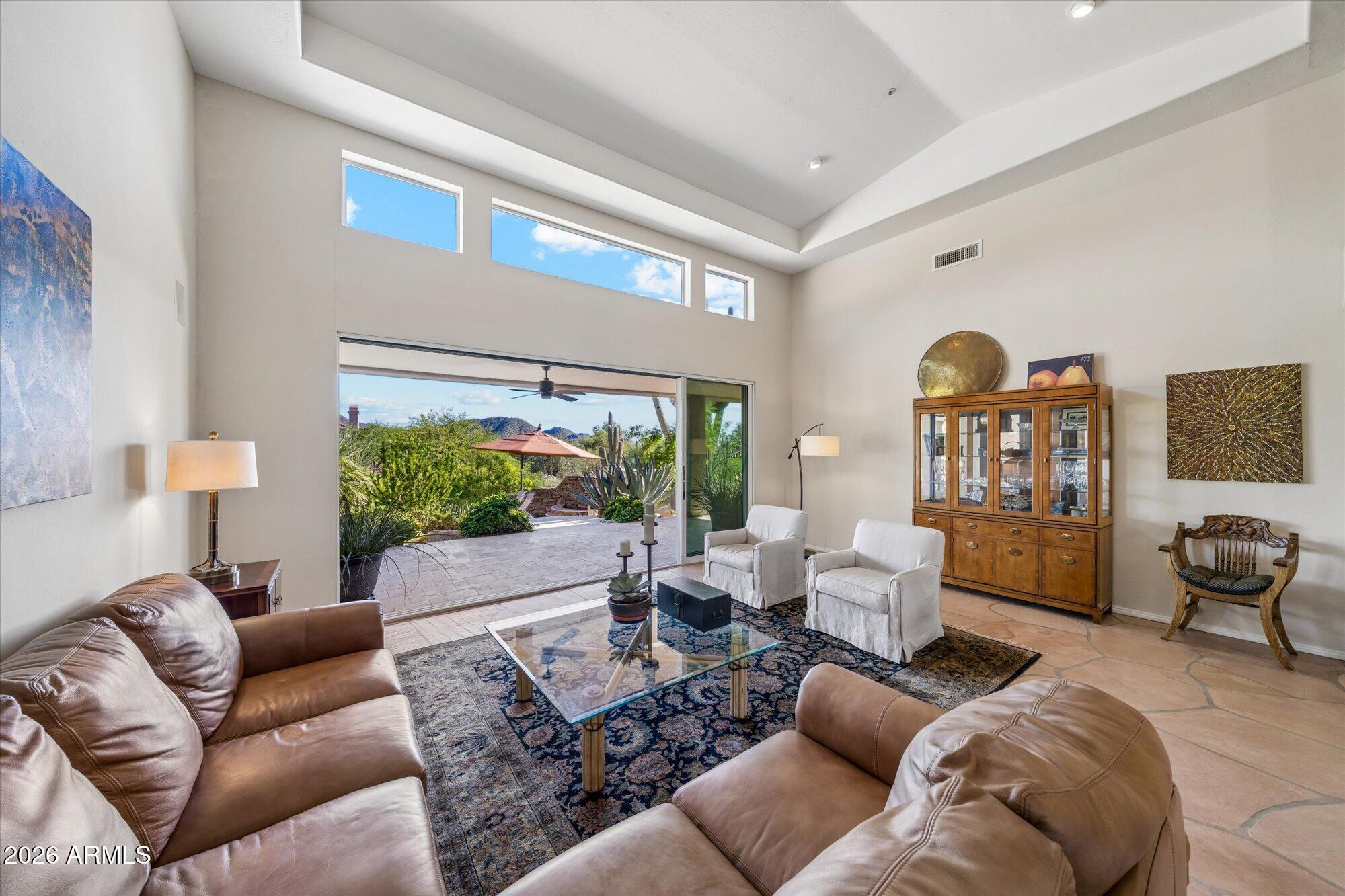 10231 E Saddle Horn Trail
