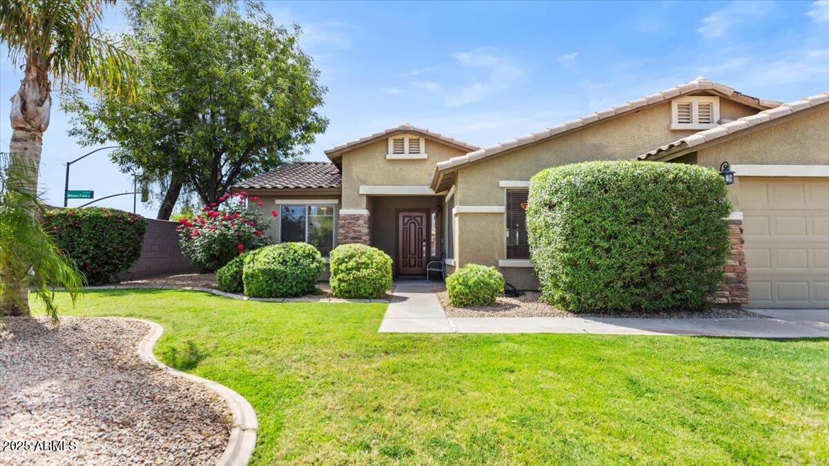 2585 E MORGAN Drive