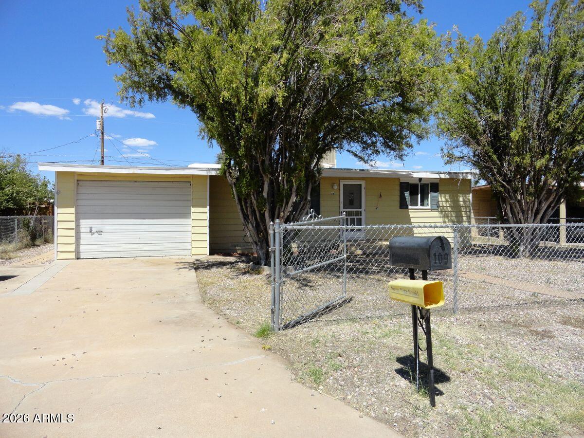 HUACHUCA VISTA - Residential