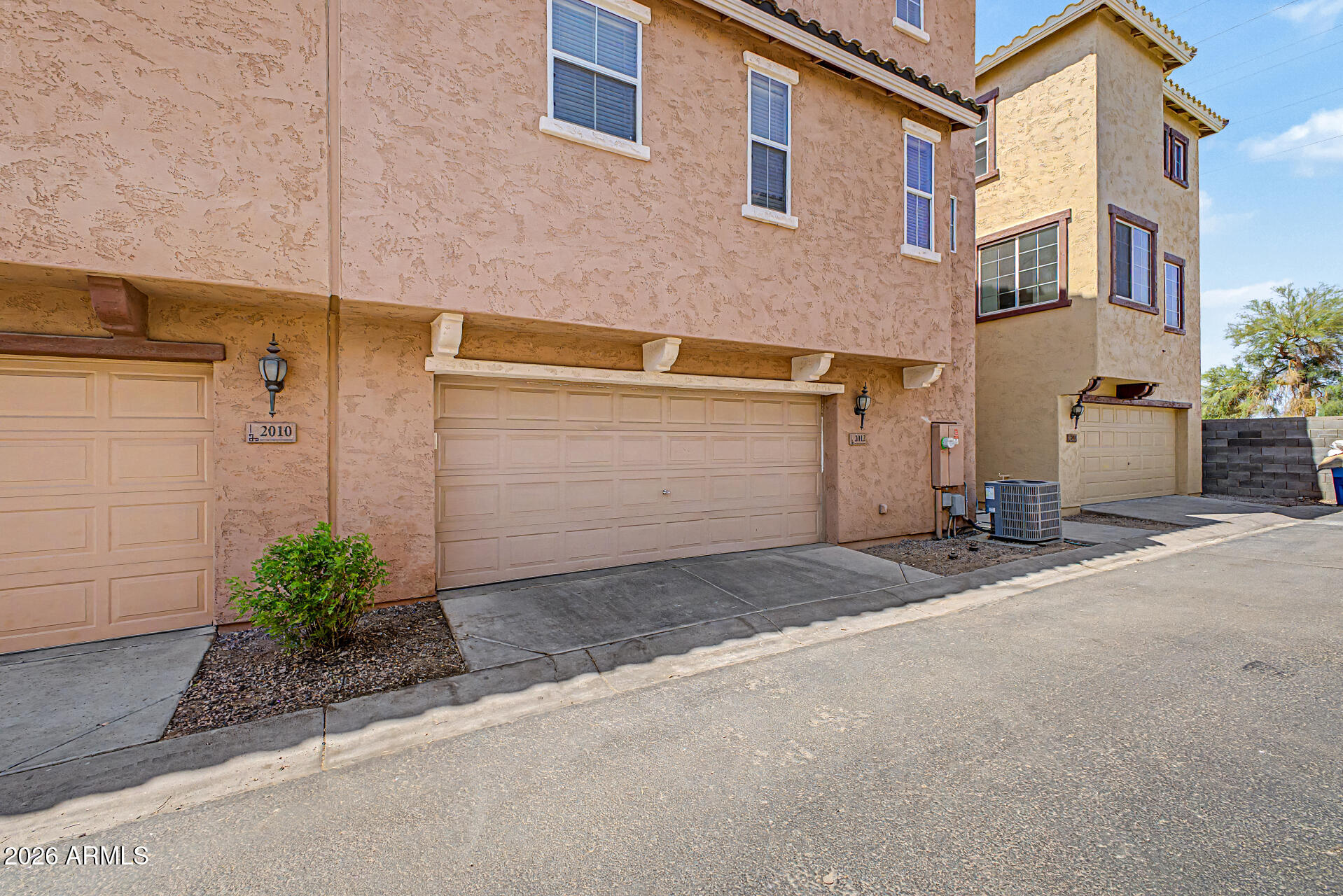 2012 N 78TH Glen