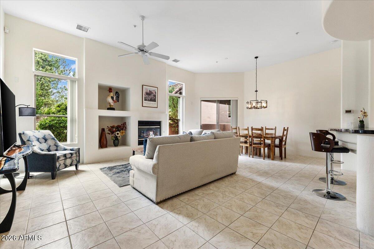 LAS PIEDRAS UNIT 2 - Residential