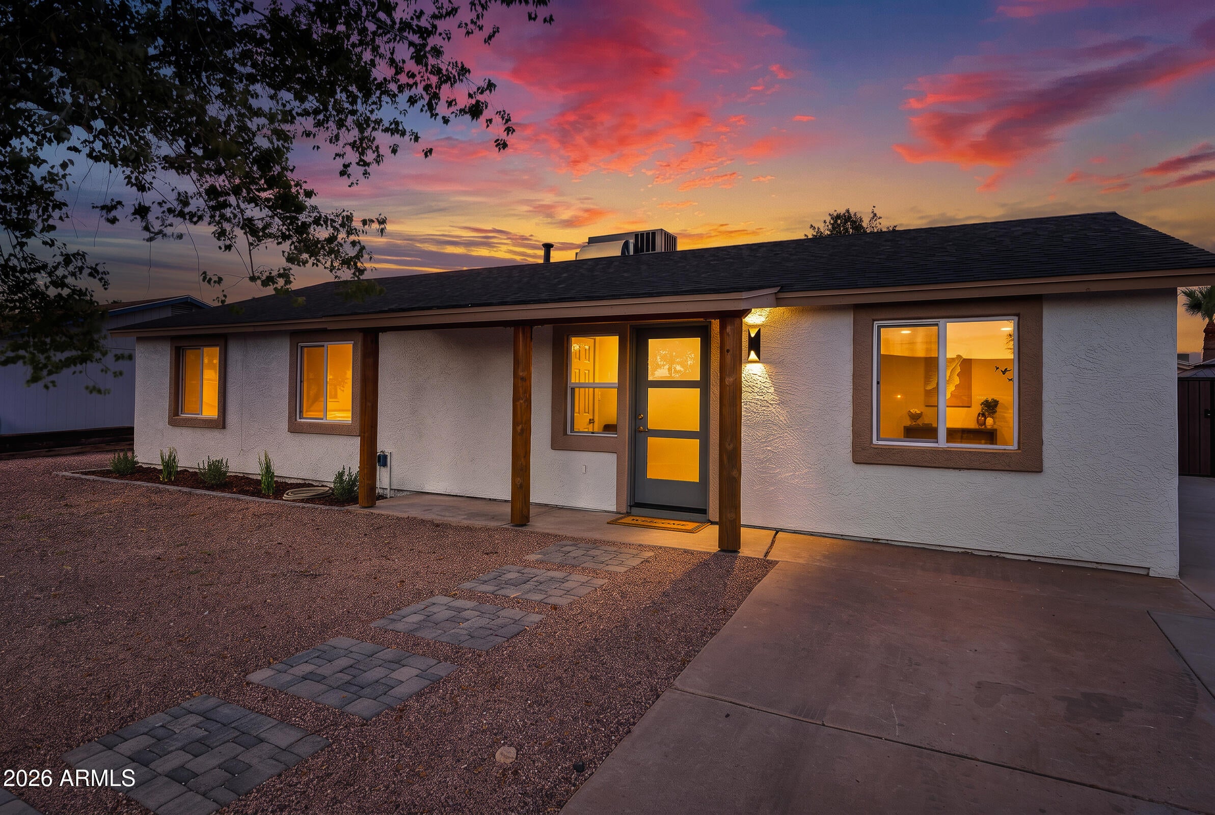 14237 N 38TH Place