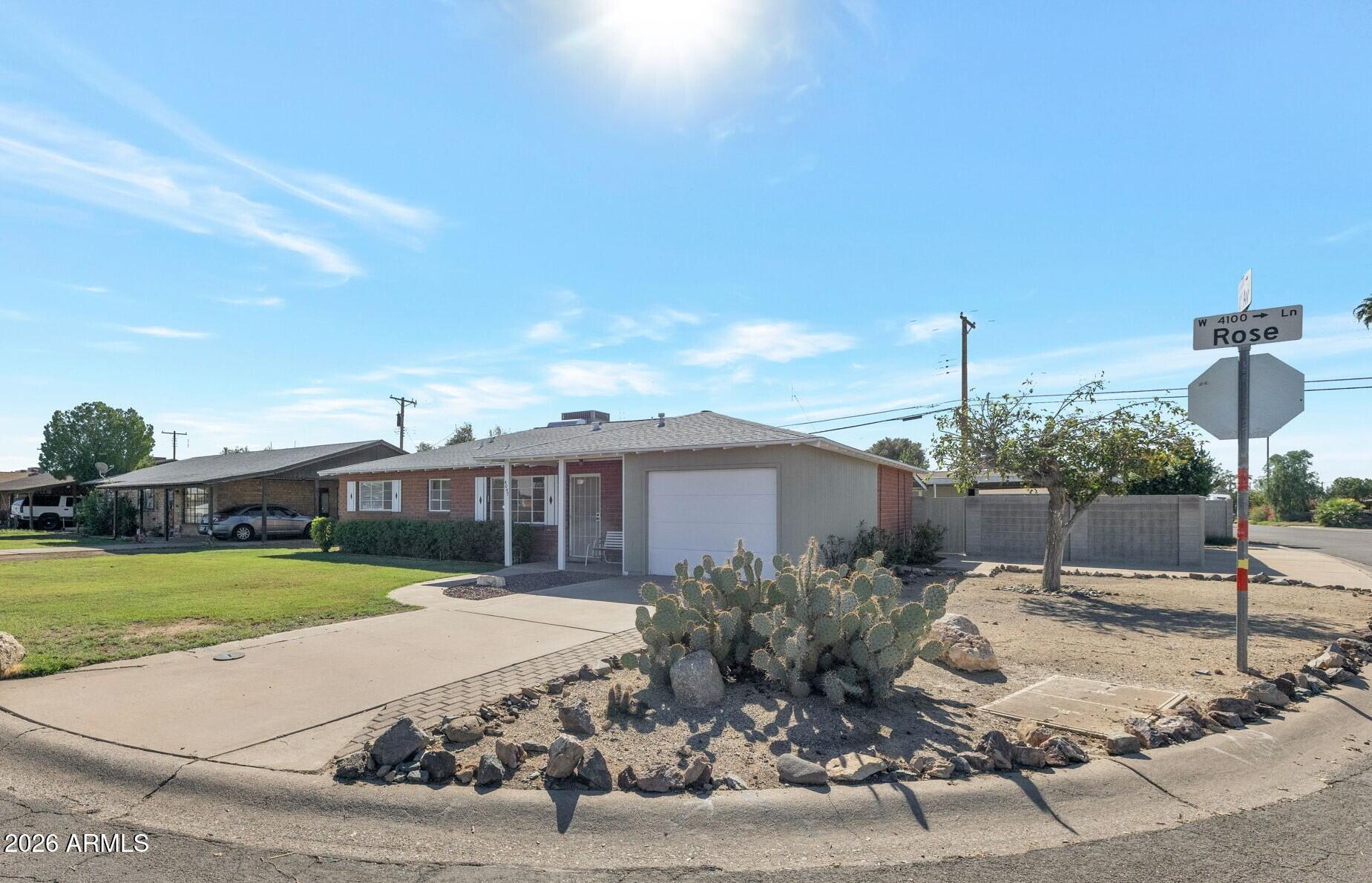 Homes for Sale in Queen Creek Arizona 4 4057 W ROSE Lane