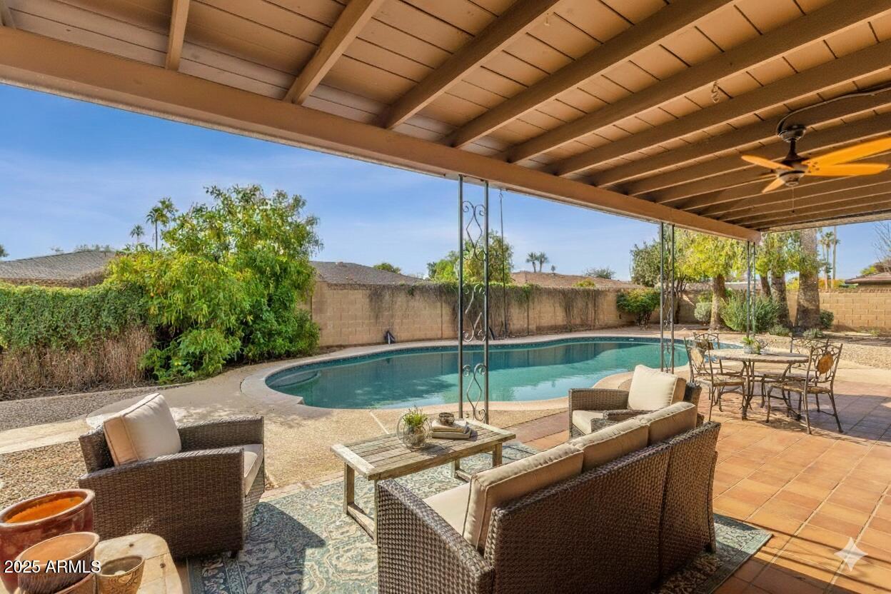 2063 E LA JOLLA Drive