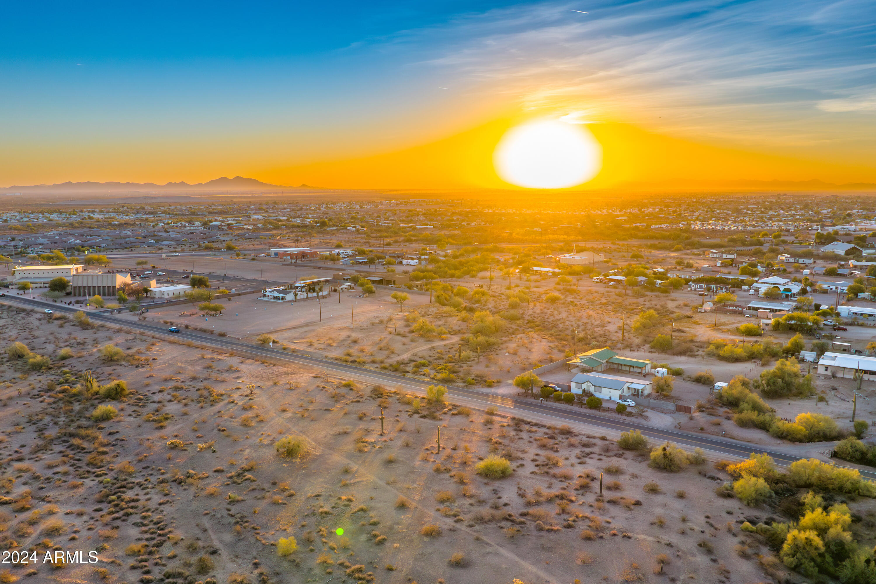 1966 S GOLDFIELD Road -