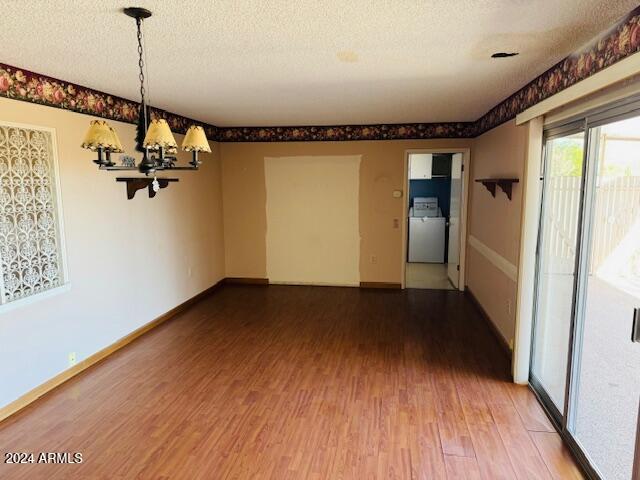 10202 W EDGEWOOD Drive