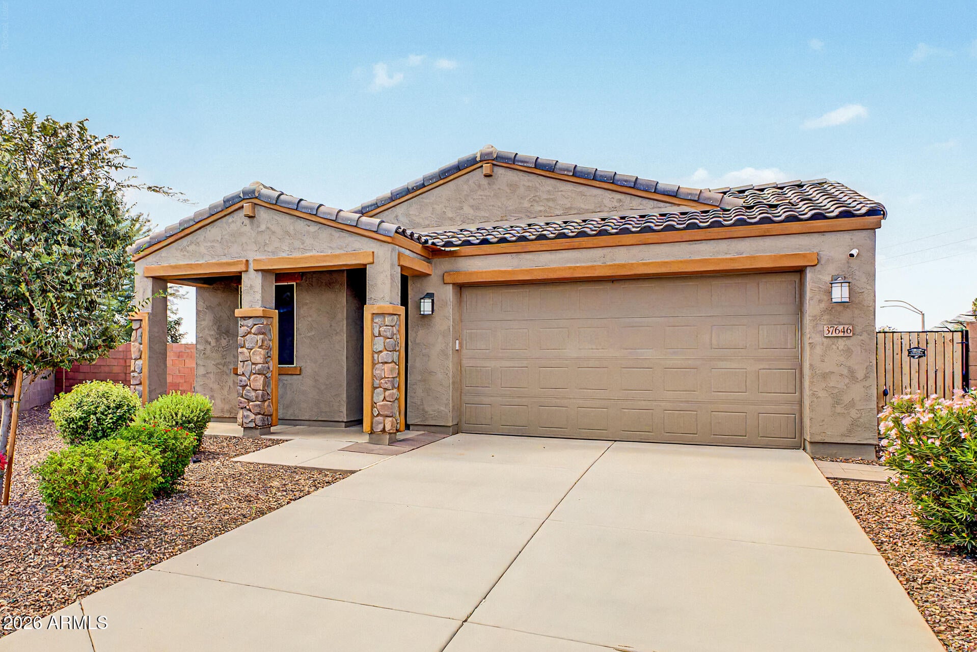 37646 N BRIDLEWOOD Lane