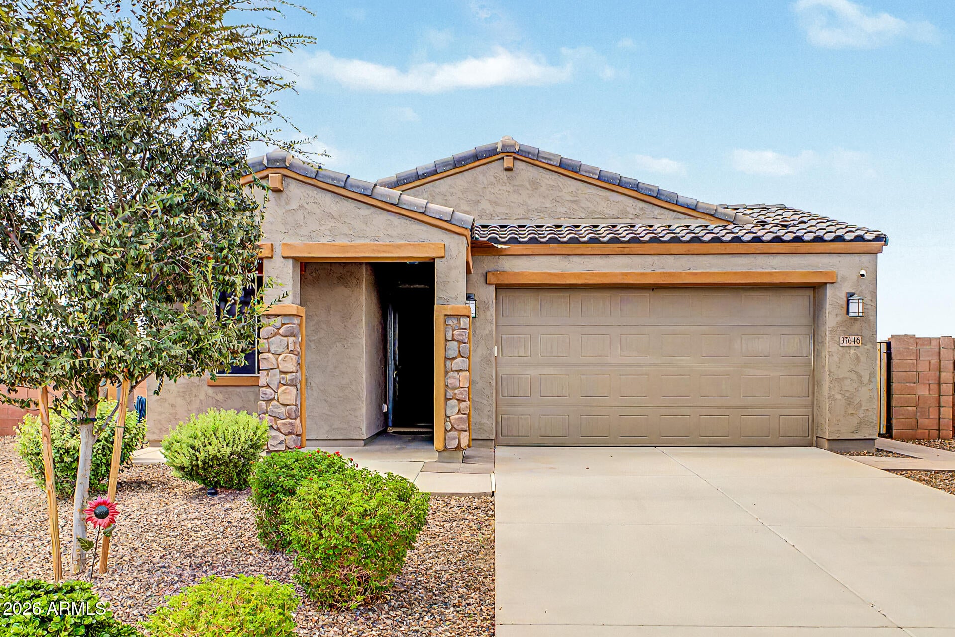 37646 N BRIDLEWOOD Lane