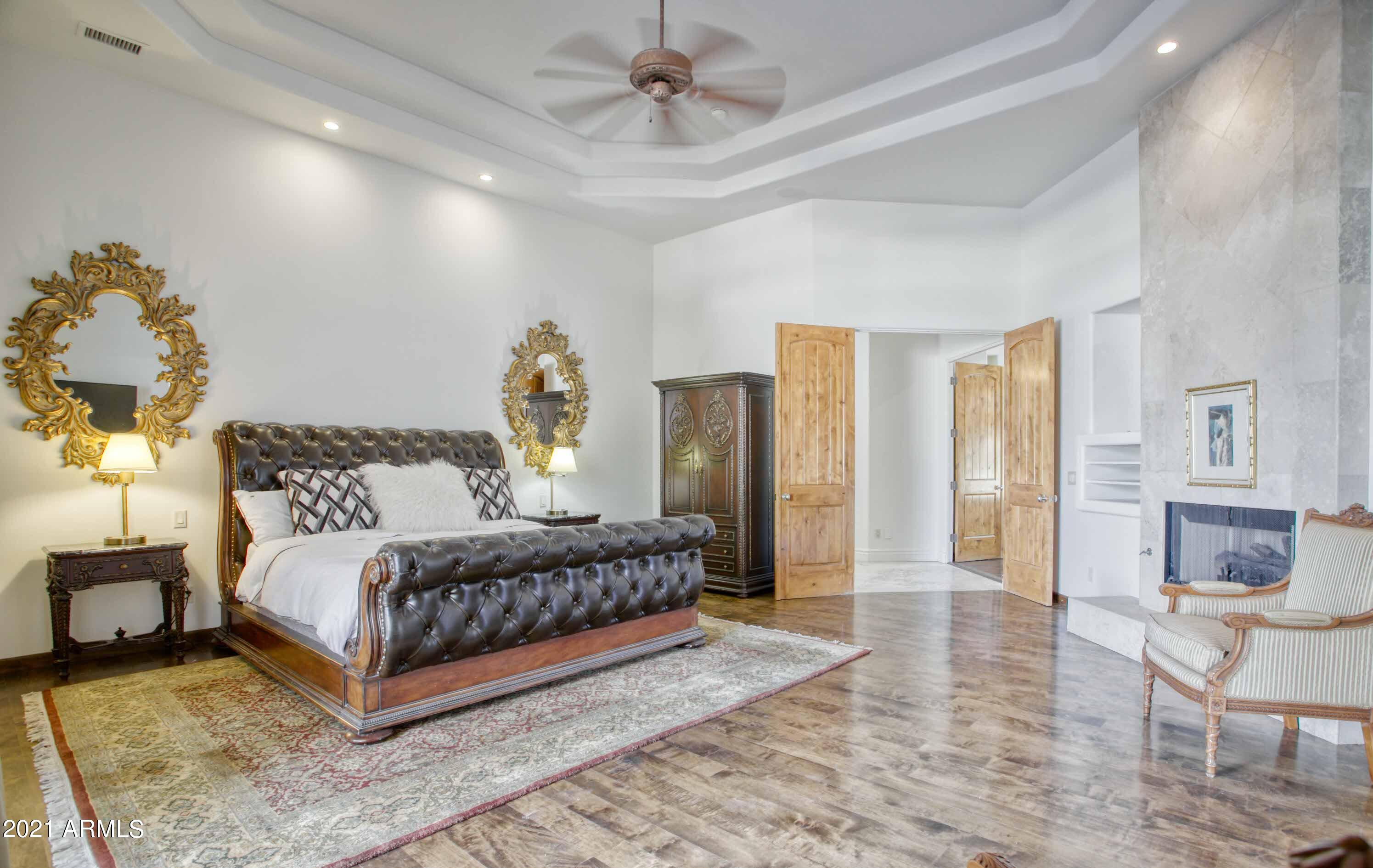 Paradise Valley - Residential