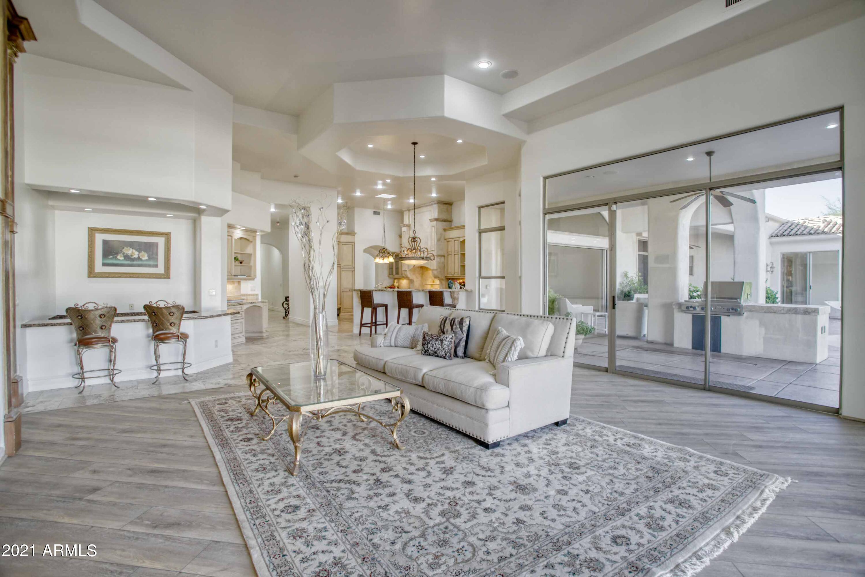 Paradise Valley - Residential